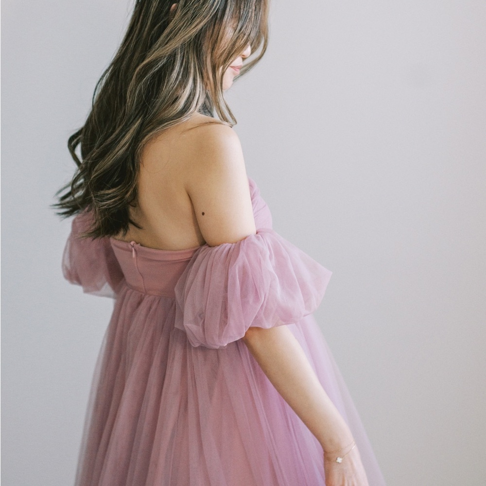 Elegant Pink Off-Shoulder Maternity Dress - Picture 7 of 7